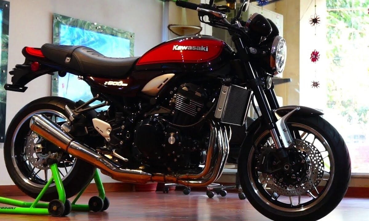 kawasaki Z900RS